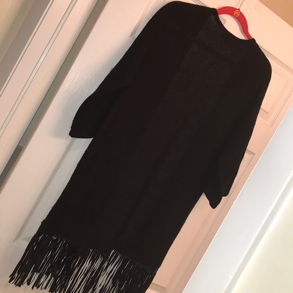 Sweater - Picture 8 of 8